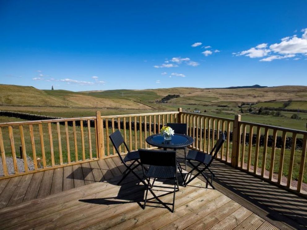 Hot Tub Glamping at Falnash - pet friendly lodges for rent with hot tub