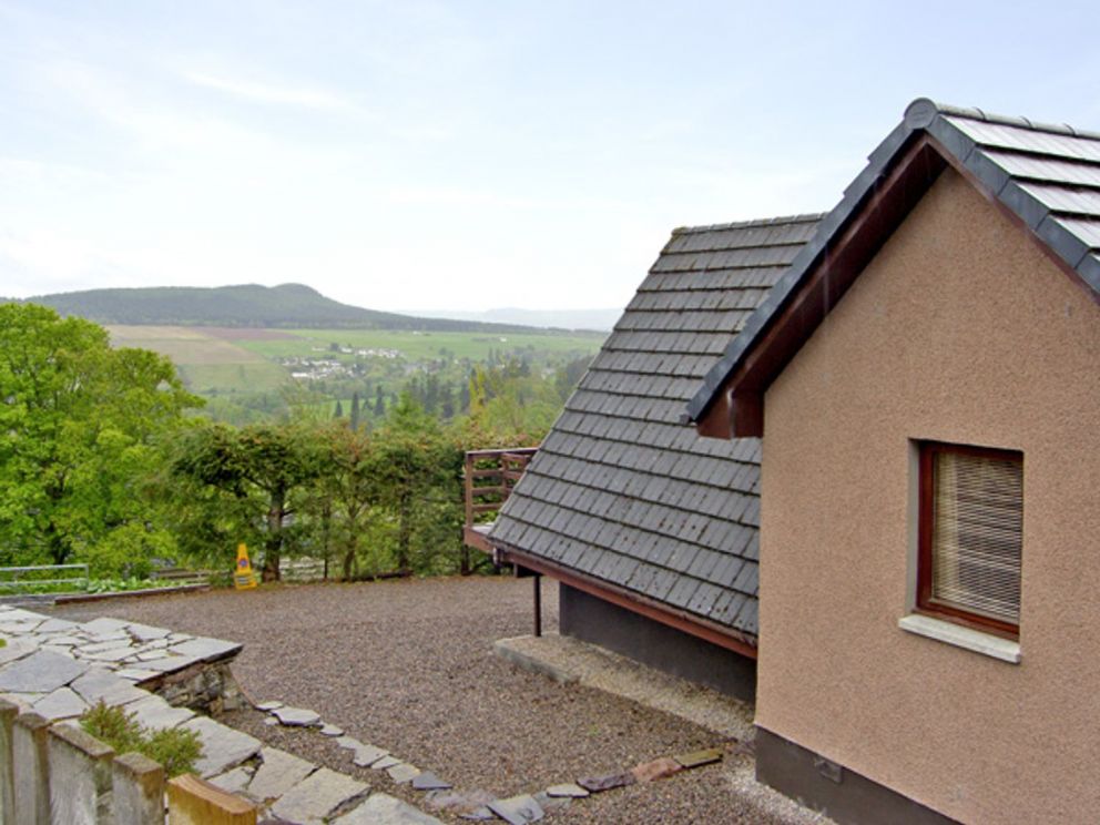 Larchfield Chalet 2 Highland