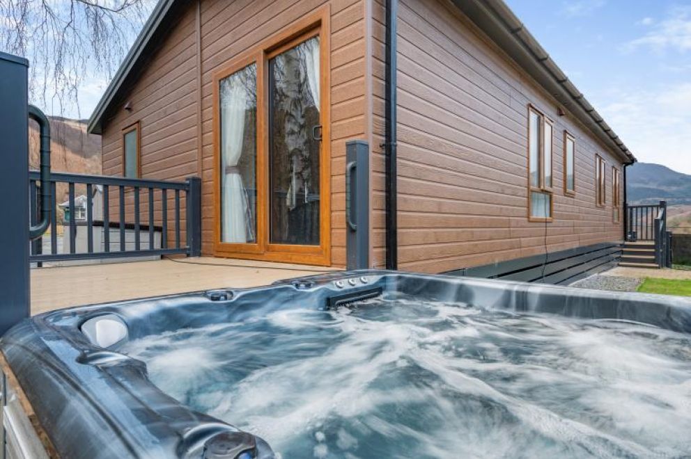 Loch Earn Rivendale Lodge