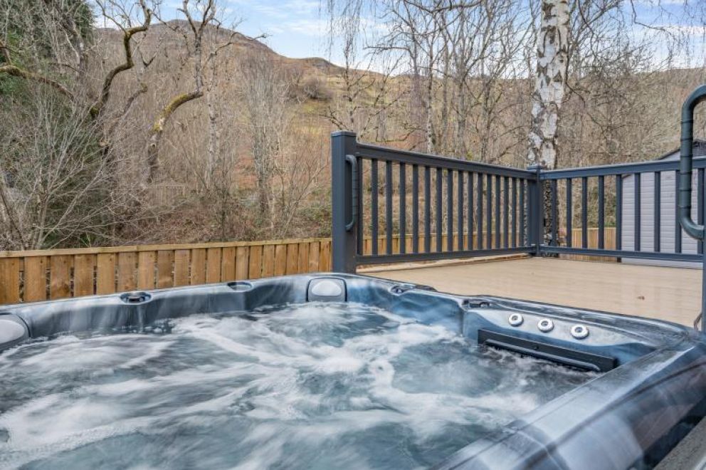 Loch Earn Rivendale Lodge