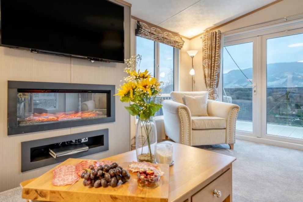 Loch Earn Rivendale Lodge