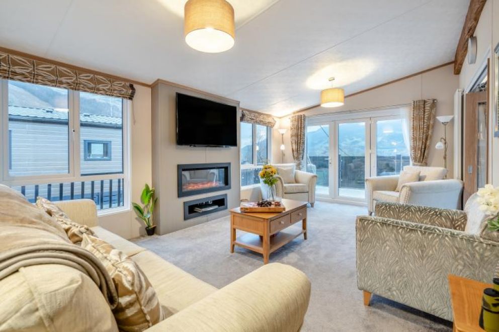 Loch Earn Rivendale Lodge