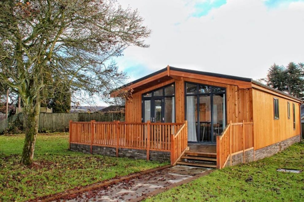 Loch Lomond Castle Lodges Argyllshire