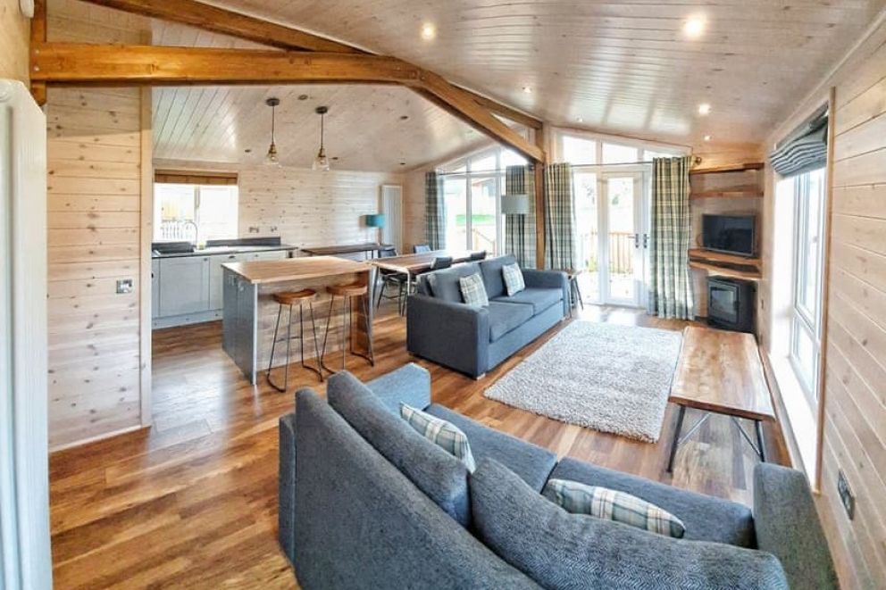 Loch Lomond Castle Lodges Argyllshire