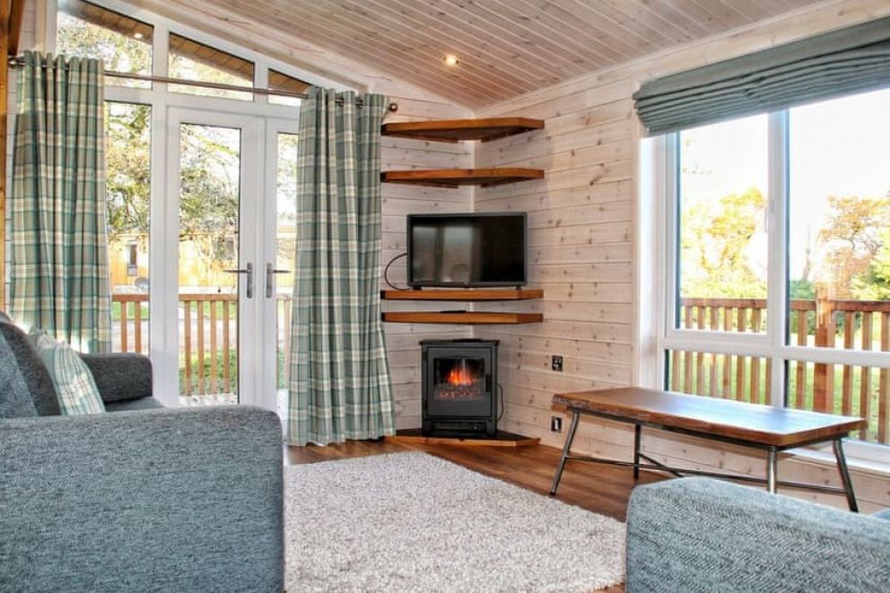 Loch Lomond Castle Lodges Argyllshire