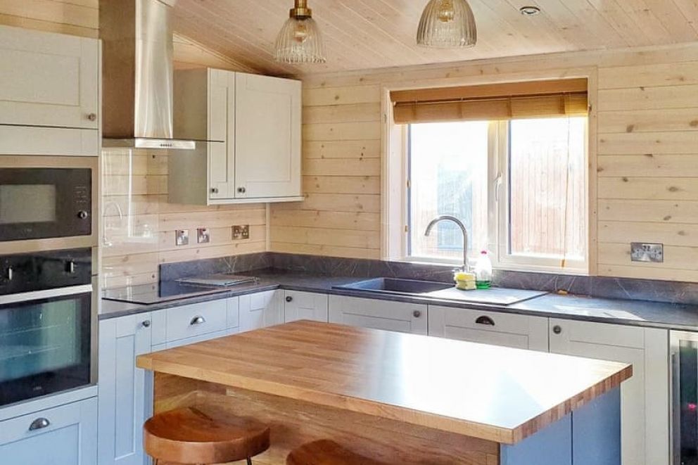 Loch Lomond Castle Lodges Argyllshire