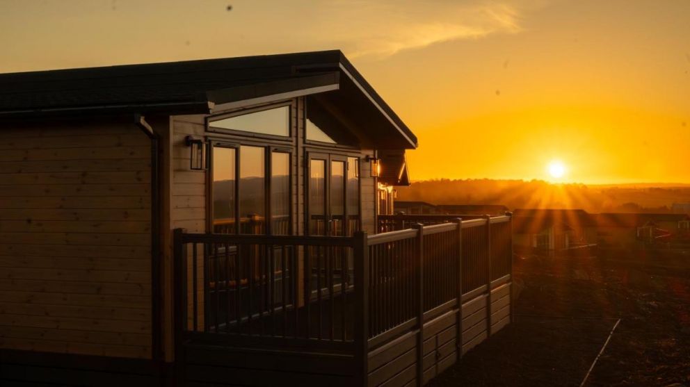 Lost Shore Surf Resort Edinburgh