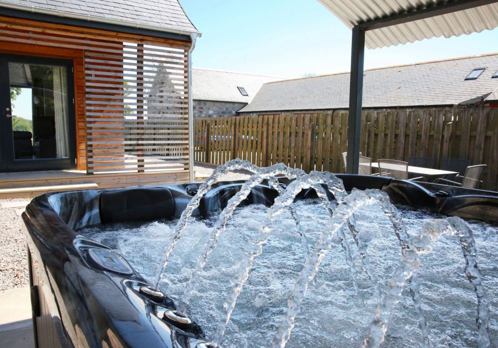 Nef-Stedi Aberdeenshire