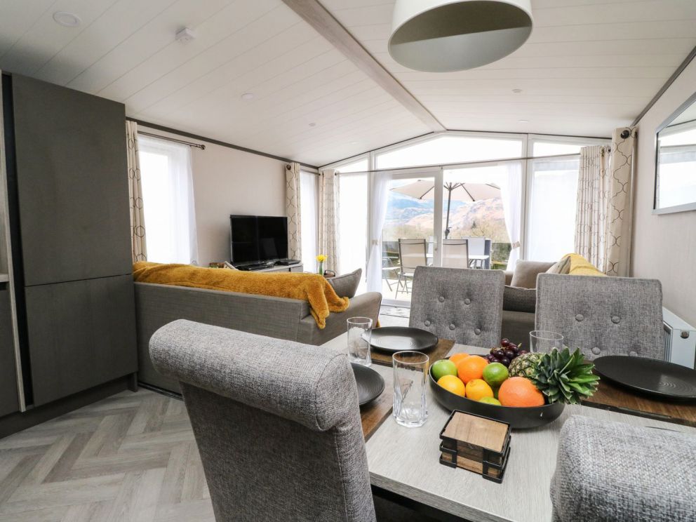 Red Kite Lodge in St Fillans, Scotland - pet friendly accommodation for rent with hot tub