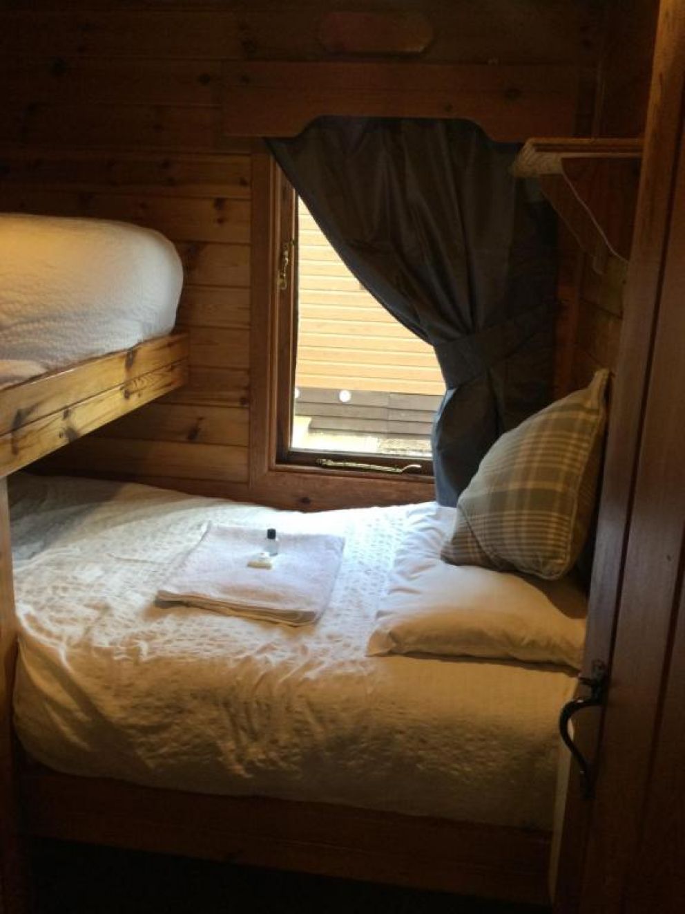 Riverside Lodge Retreat, Aviemore, Highlands -  holiday lodge sleeping 6 located on the banks of River Spey in Scotland