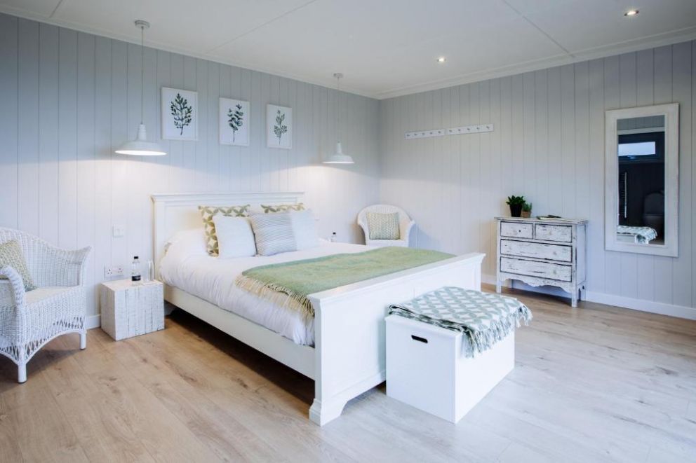 Sea View Snugs at Laggan - to rent with hot tub and amazing views