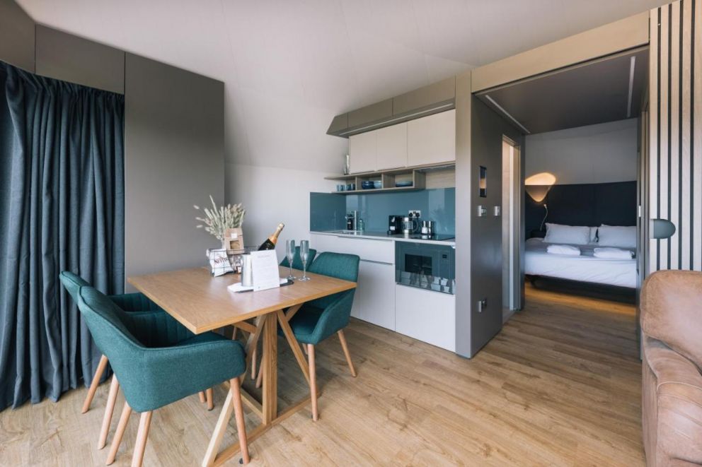 SeaBeds - Luxury Lookouts with Hot Tubs - pet friendly for rent with views over Loch Linnhe