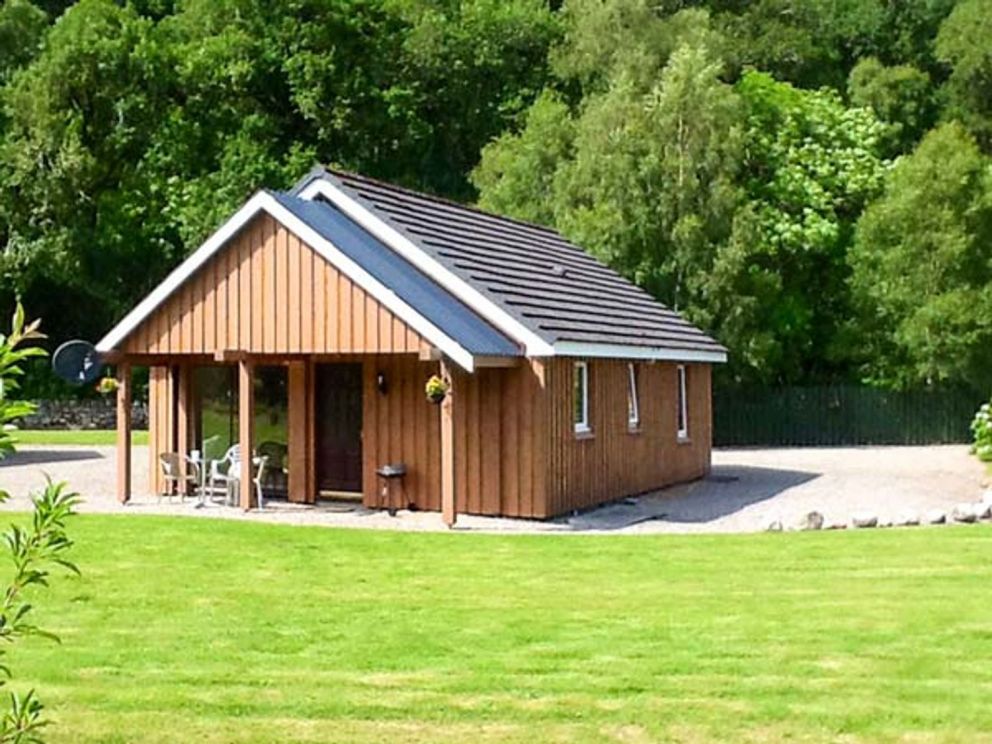 Stone Water Cottage Highland