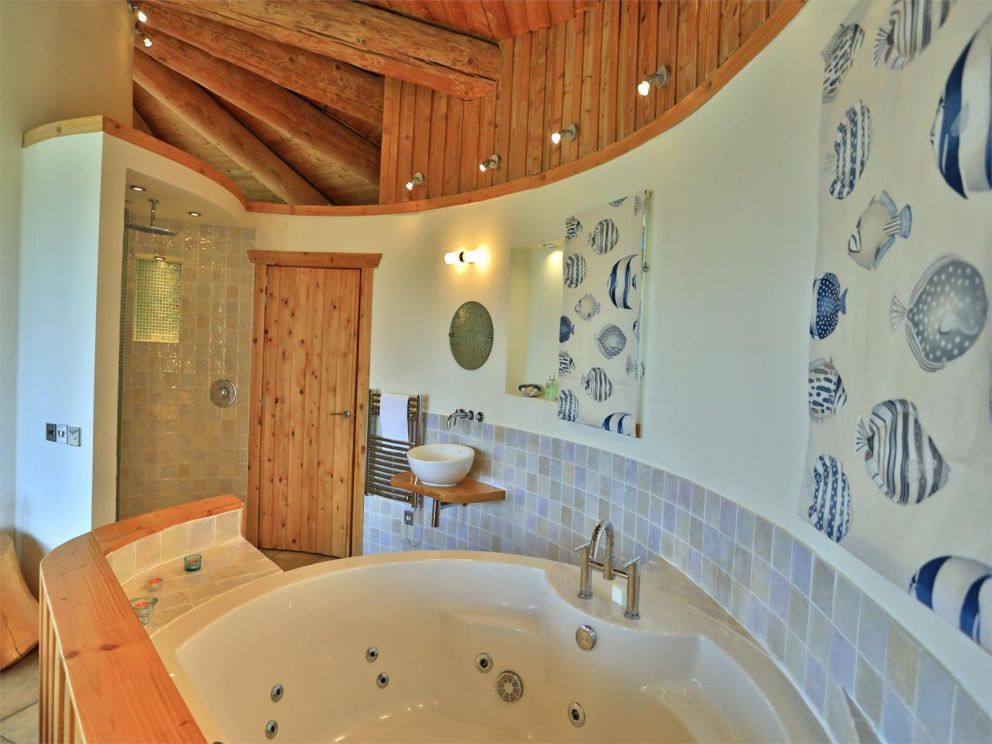 The Sea Shell Romantic Cottage Scottish Highlands