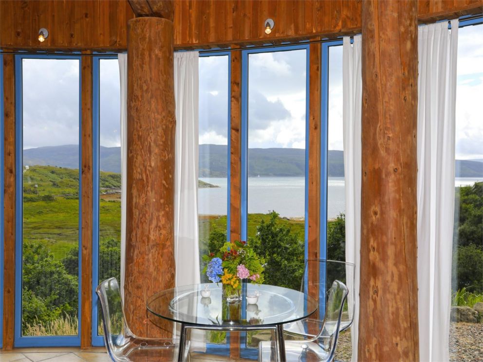 The Sea Shell Romantic Cottage Scottish Highlands