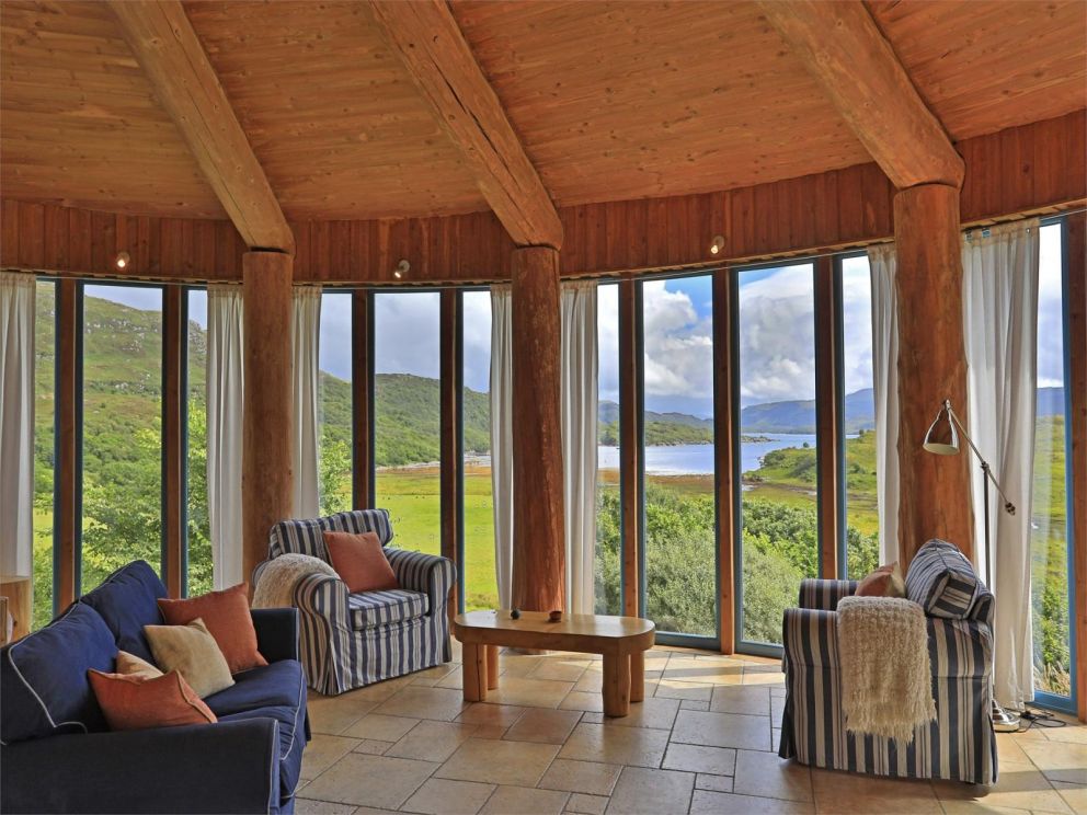 The Sea Shell Romantic Cottage Scottish Highlands