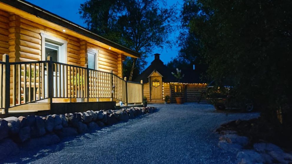 Woodland Retreat Hot Tub Cabin Scotland