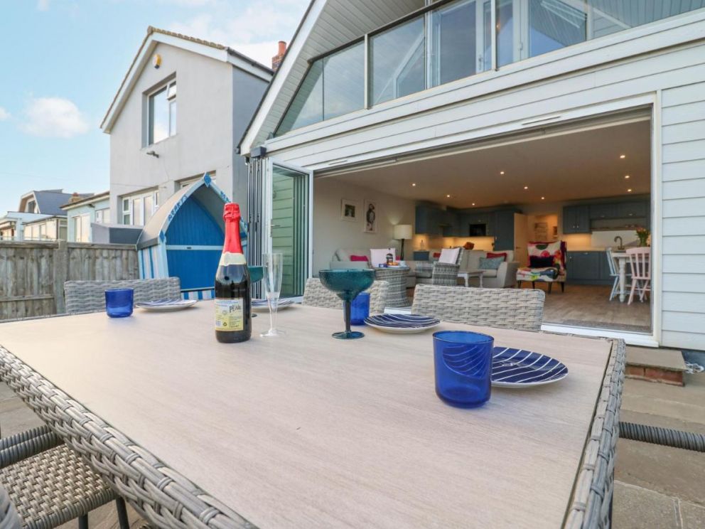 Bucket and Spades- Right on the Beach East Sussex