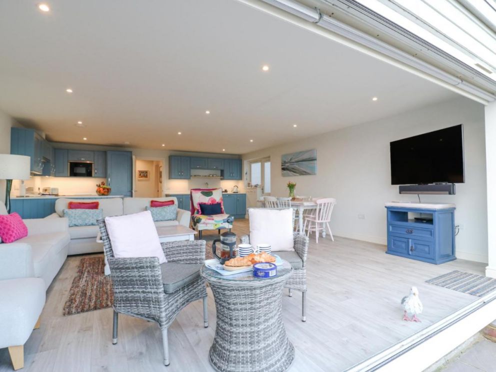 Bucket and Spades- Right on the Beach East Sussex