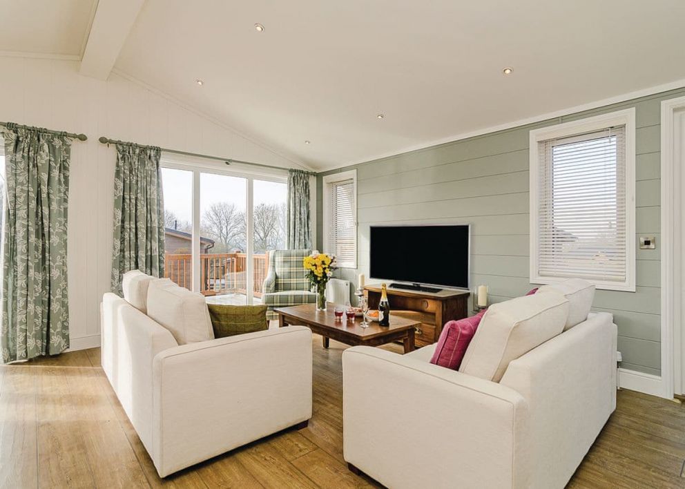 Canterbury Reach Lodge Retreat