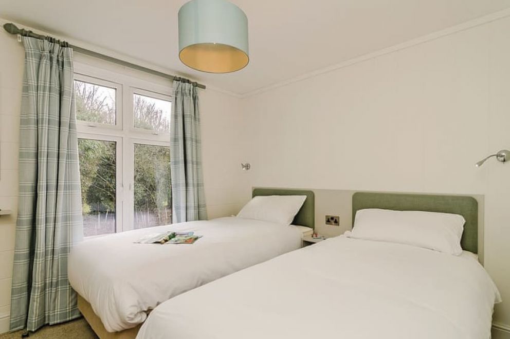 Canterbury Reach Lodge Retreat Canterbury, Kent Self Catering