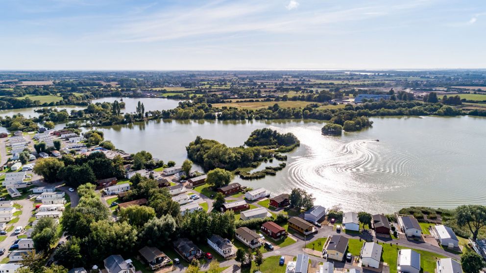 Chichester Lakeside Holiday Park fishing lakes