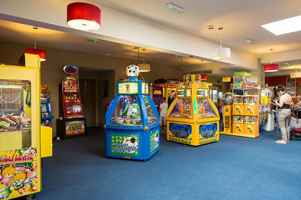 Chichester Lakeside Sussex Park Holidays UK