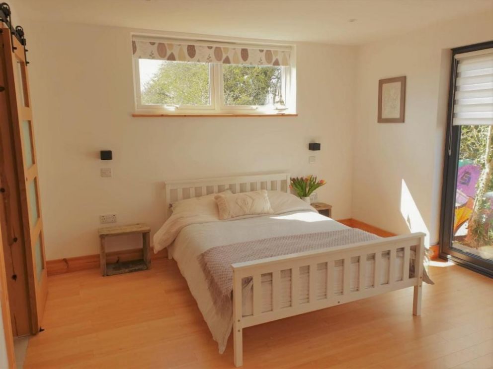 Cranmer - New Eco Beach House, Camber, East Sussex - accommodation for 8 guests, with hot tub and wood burner, located close to the beach