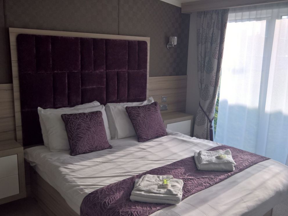 Crosswinds 67 at White Cliff Bay Park, Isle of Wight - for rent with hot tub on holiday park with swimming pools and entertainment