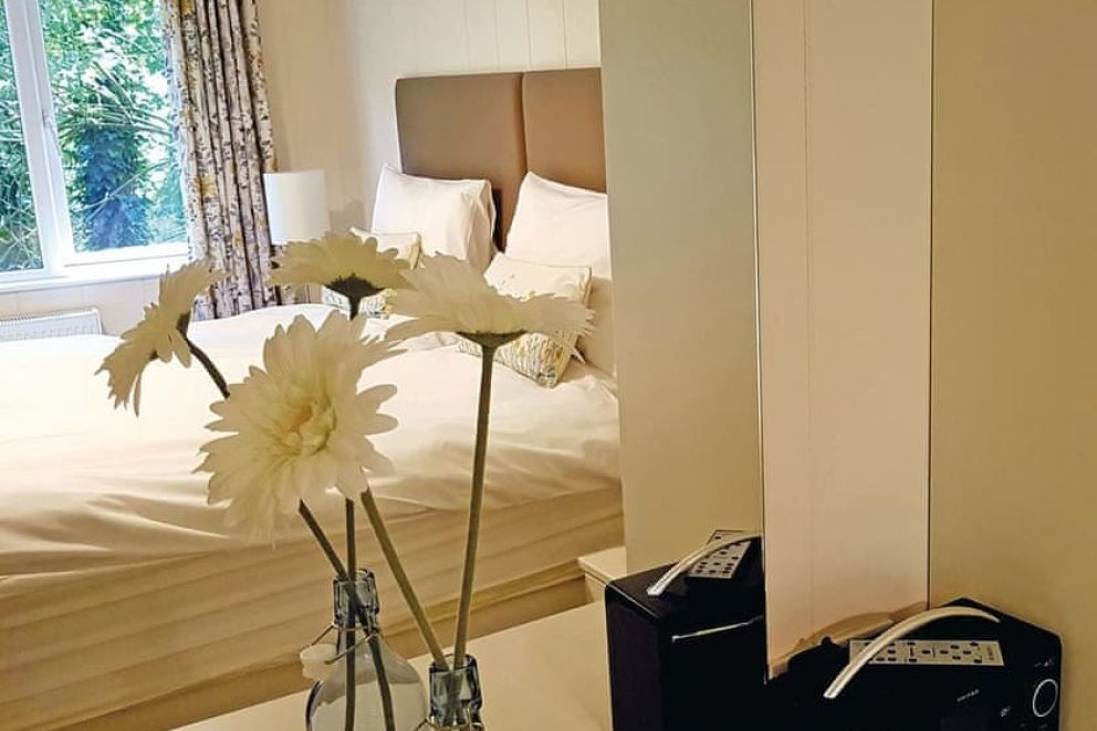 Hamblin Lodge Escape West Sussex