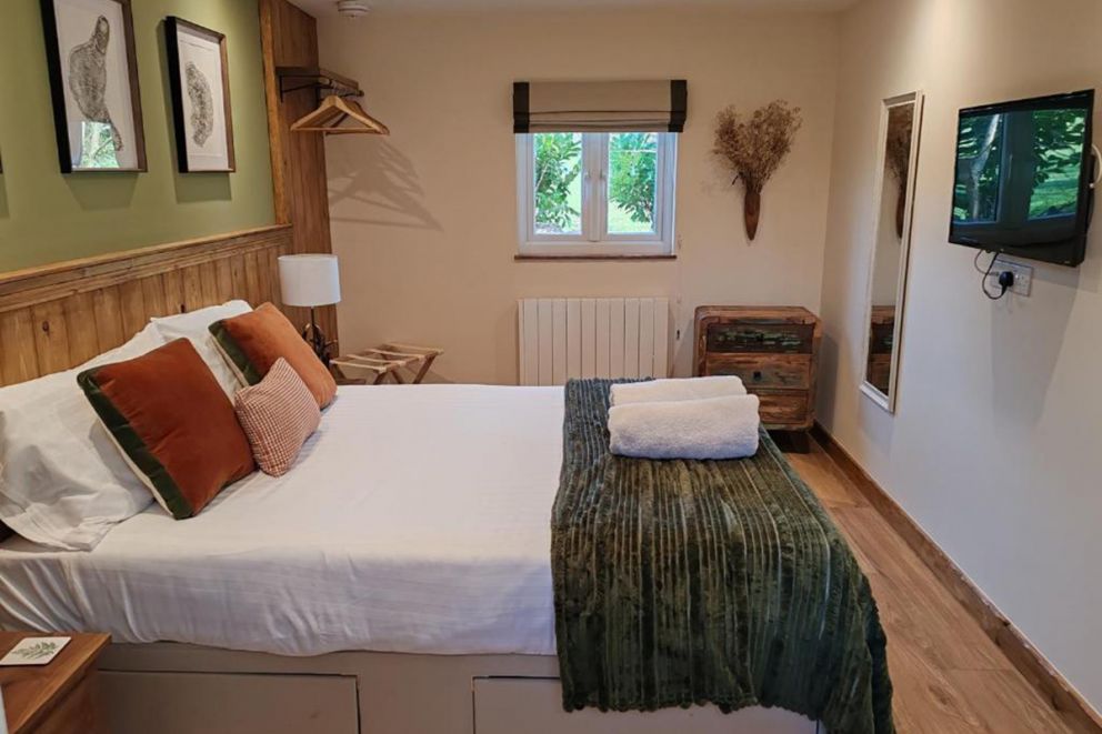 Hayne Barn Estate 6 Luxury Lodges with private hot-tubs