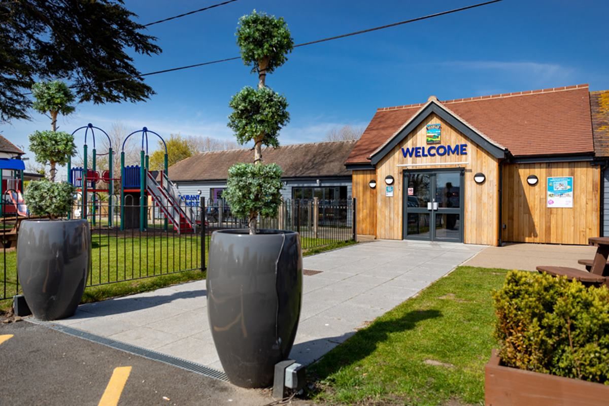 Marlie Holiday Park New Romney, Kent Self Catering Holiday Lodges