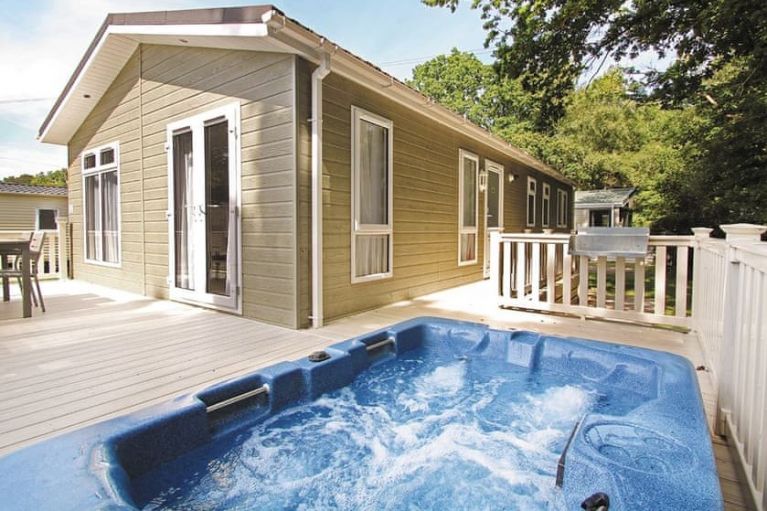 Oakdene Forest Park St Leonards, Ringwood, Hampshire Self Catering