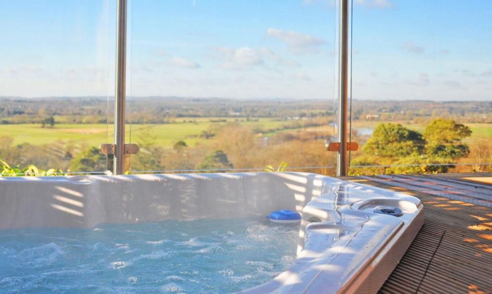 Sandy Balls Holiday Village, hot tubs with a view