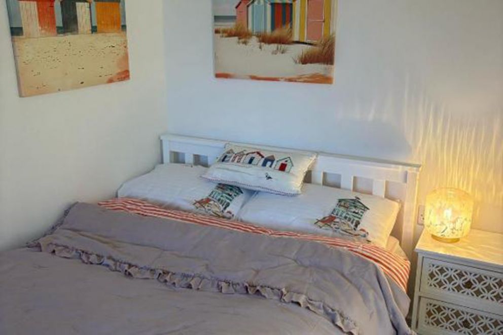 Sea Breeze Retreat in Hayling