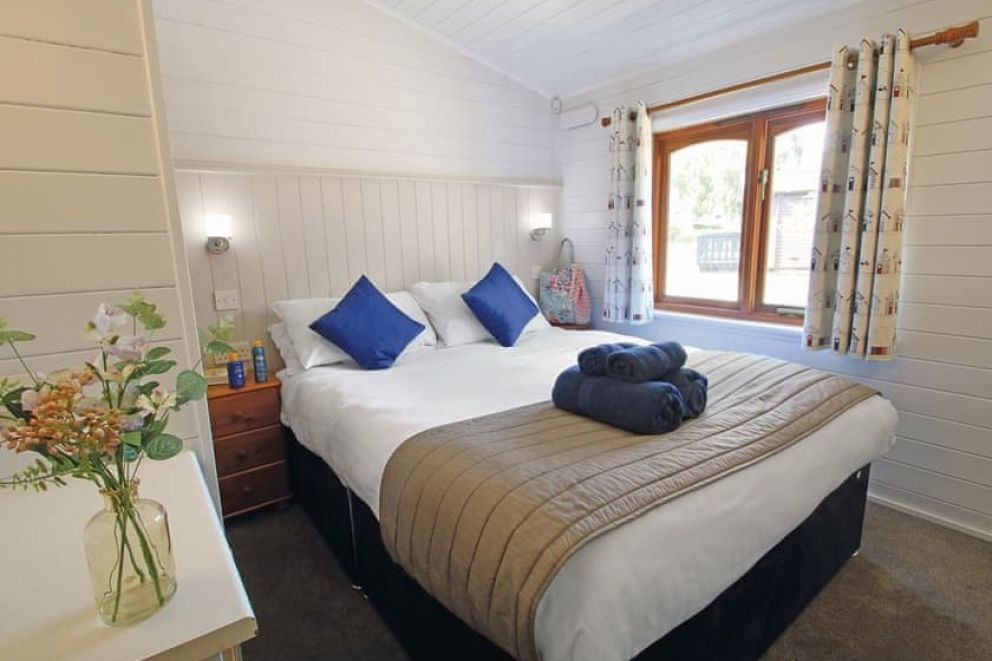 Shorefield Country Park Hampshire