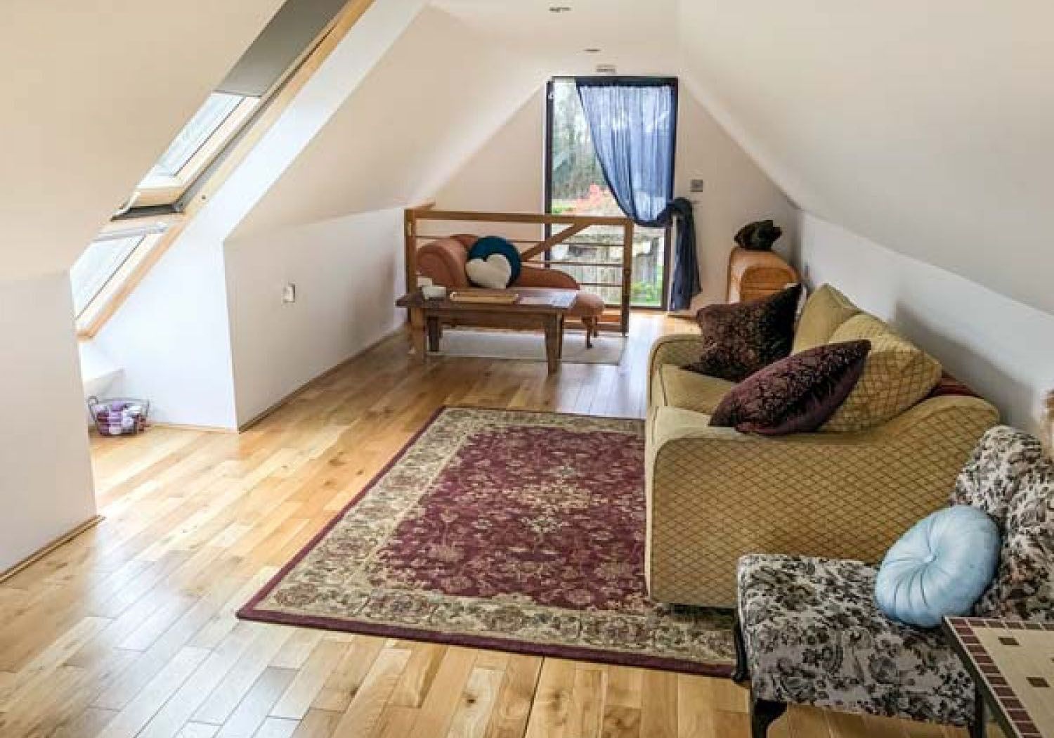 Spitfire Barn West Hougham, Kent Self Catering Holiday Lodges