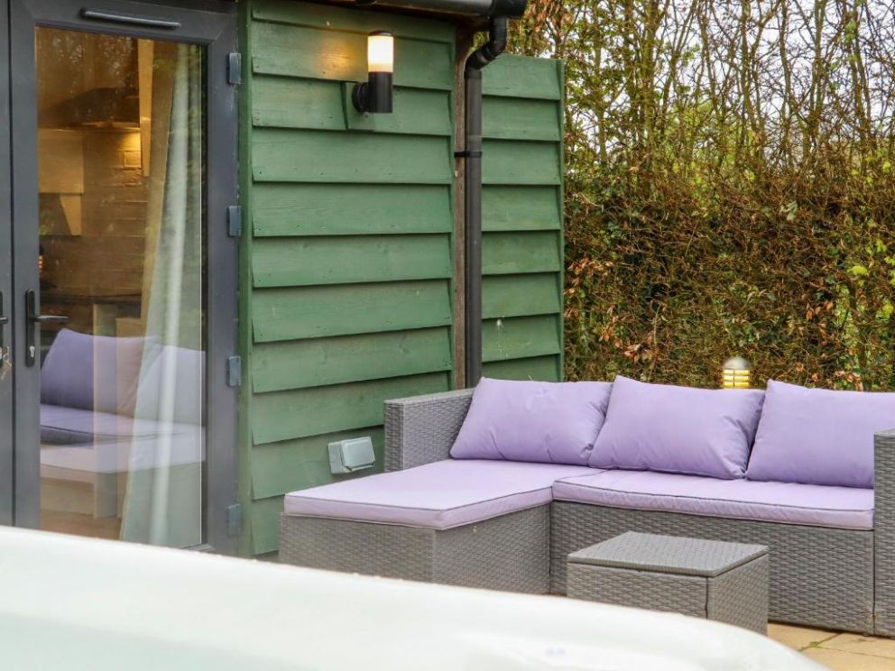 The Little Acorn, Sussex