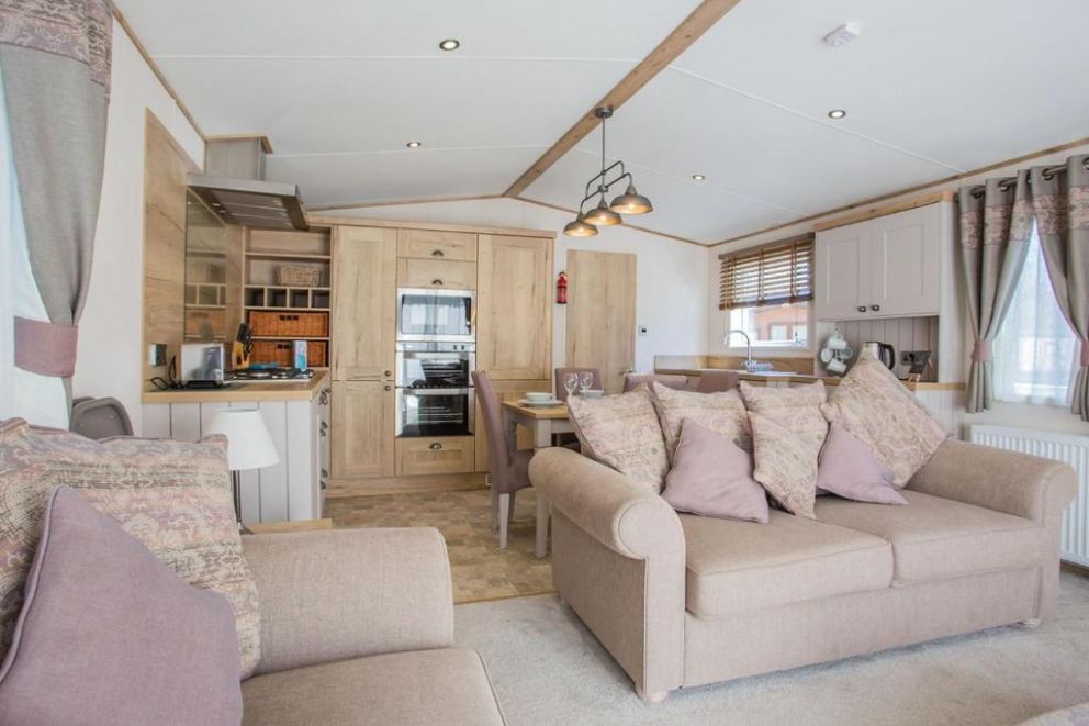 Whitecliff Bay Holiday Park, Bembridge, Isle of Wight - holiday accommodation for up to 8 guests, different options available - wheelchair accessible, pet friendly, hot tub, Onsite facilities - outdoor pool, children's play area, restaurant, entertainment