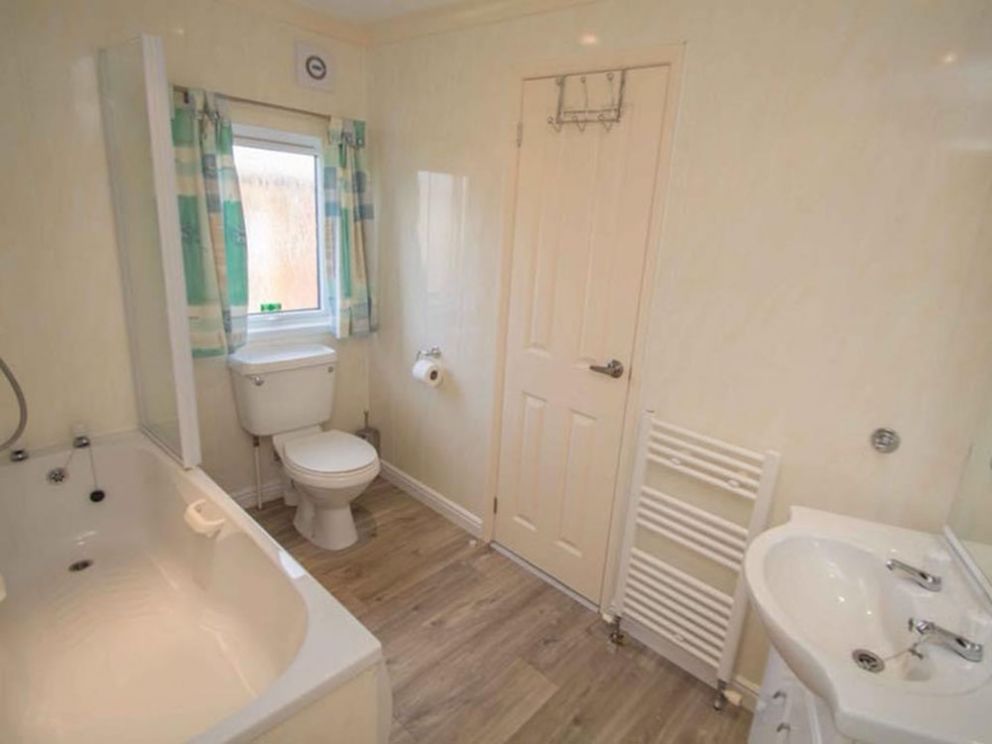 28 The Glade, St Minver Holiday Park, Cornwall