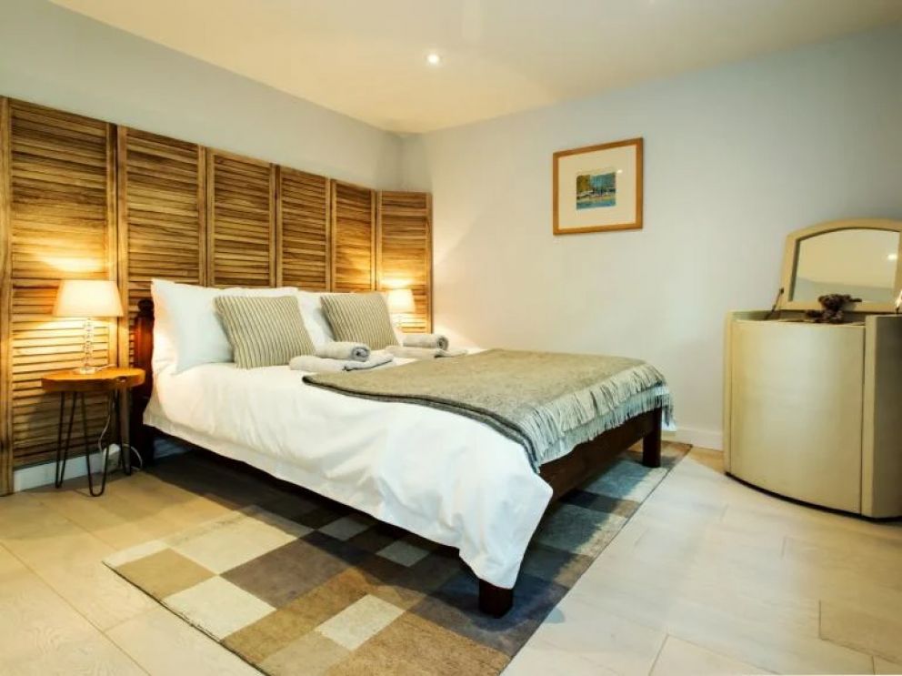 Beaulieu Lodge - for rent with wood burner surrounded by the New Forest National Park