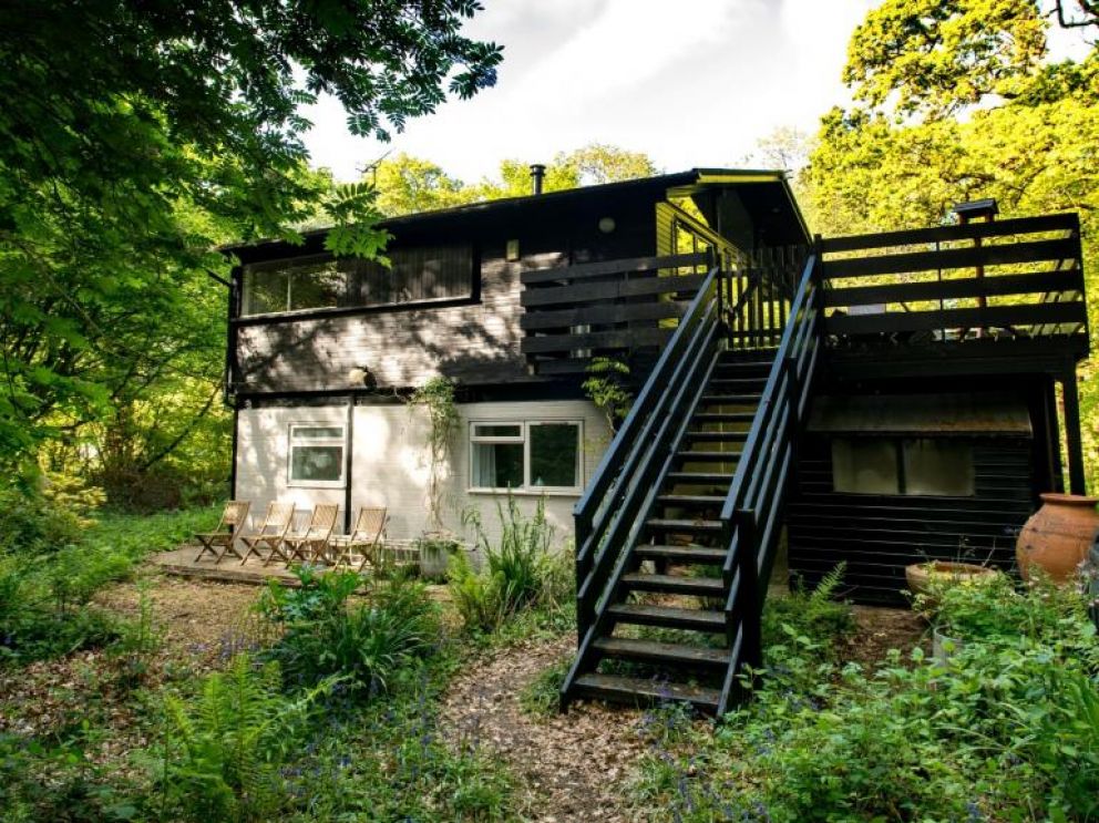 Beaulieu Lodge - for rent with wood burner surrounded by the New Forest National Park