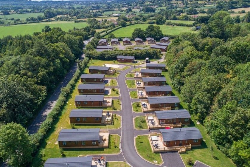Brokerswood Holiday Park Westbury, Wiltshire Self Catering Holiday
