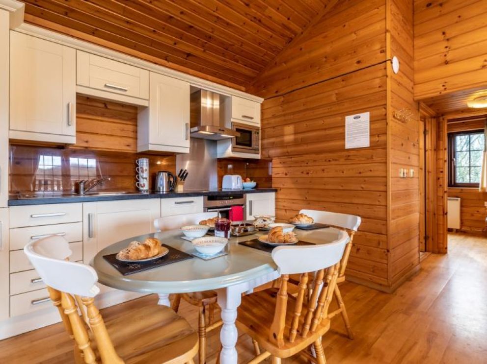 Cabins at Clovelly Lakes - lakeside lodges for rent. With open plan living area