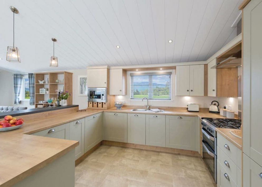 Challaborough Bay Devon lodge accomodation