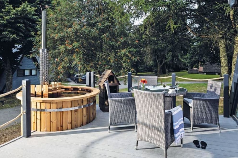 Clowance Cornwall lodges with hot tubs