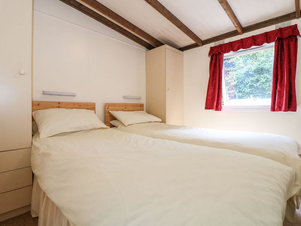 Cutkive Wood Holiday Lodges Cornwall