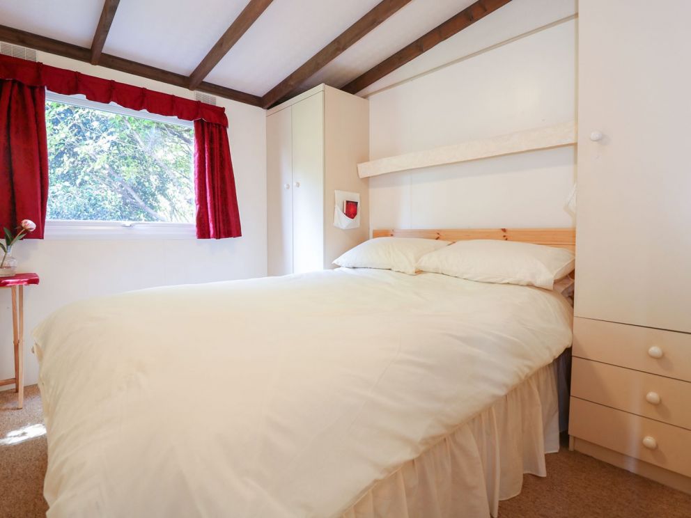 Cutkive Wood Holiday Lodges Cornwall