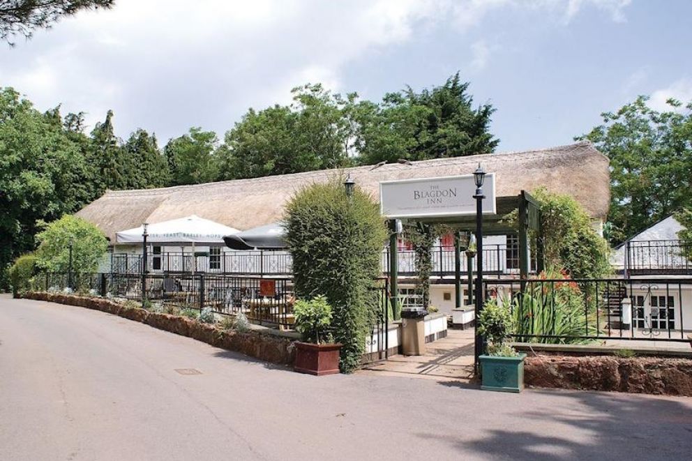 Devon Hills restuarant