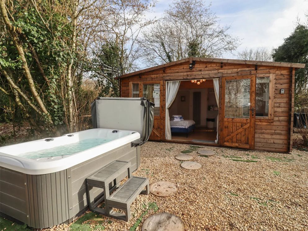 Downwood Holidays, Blandford Forum, Dorset - holiday lodges with hot tub, some pet friendly